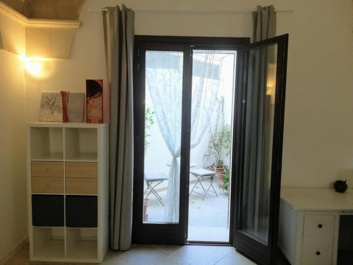Mesagnesi 6 - Loft Centro Storico Sit Apartment Lecce Luaran gambar