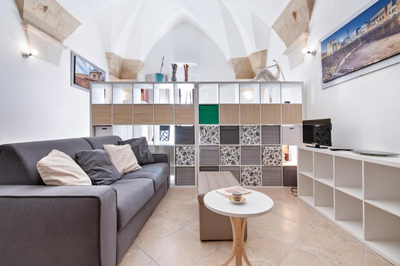 Mesagnesi 6 - Loft Centro Storico Sit Apartment Lecce Luaran gambar