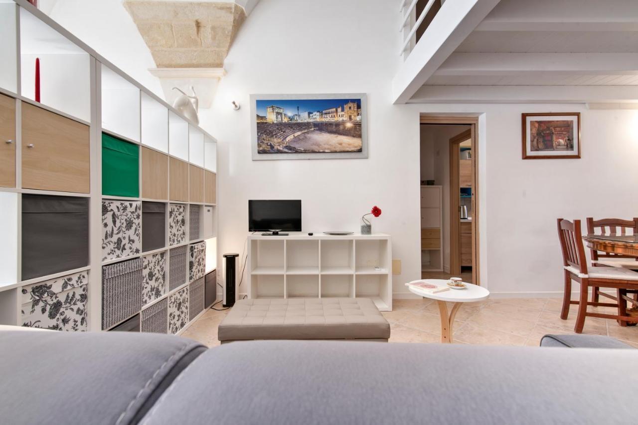Mesagnesi 6 - Loft Centro Storico Sit Apartment Lecce Luaran gambar